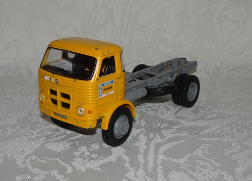 Pegaso 3040 lkw 1 43 - 3040,